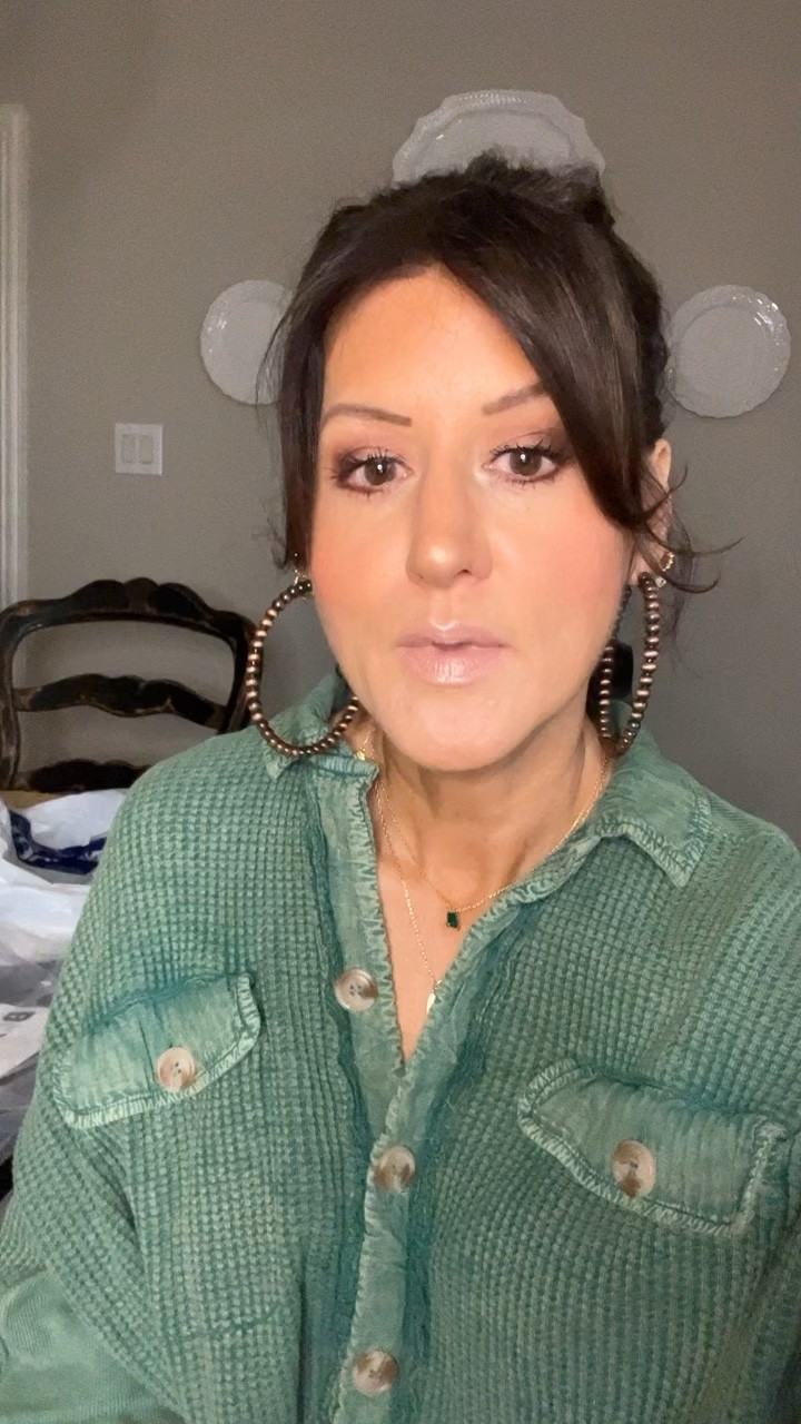 Linking some similar earrings  

#LTKunder50 #LTKstyletip