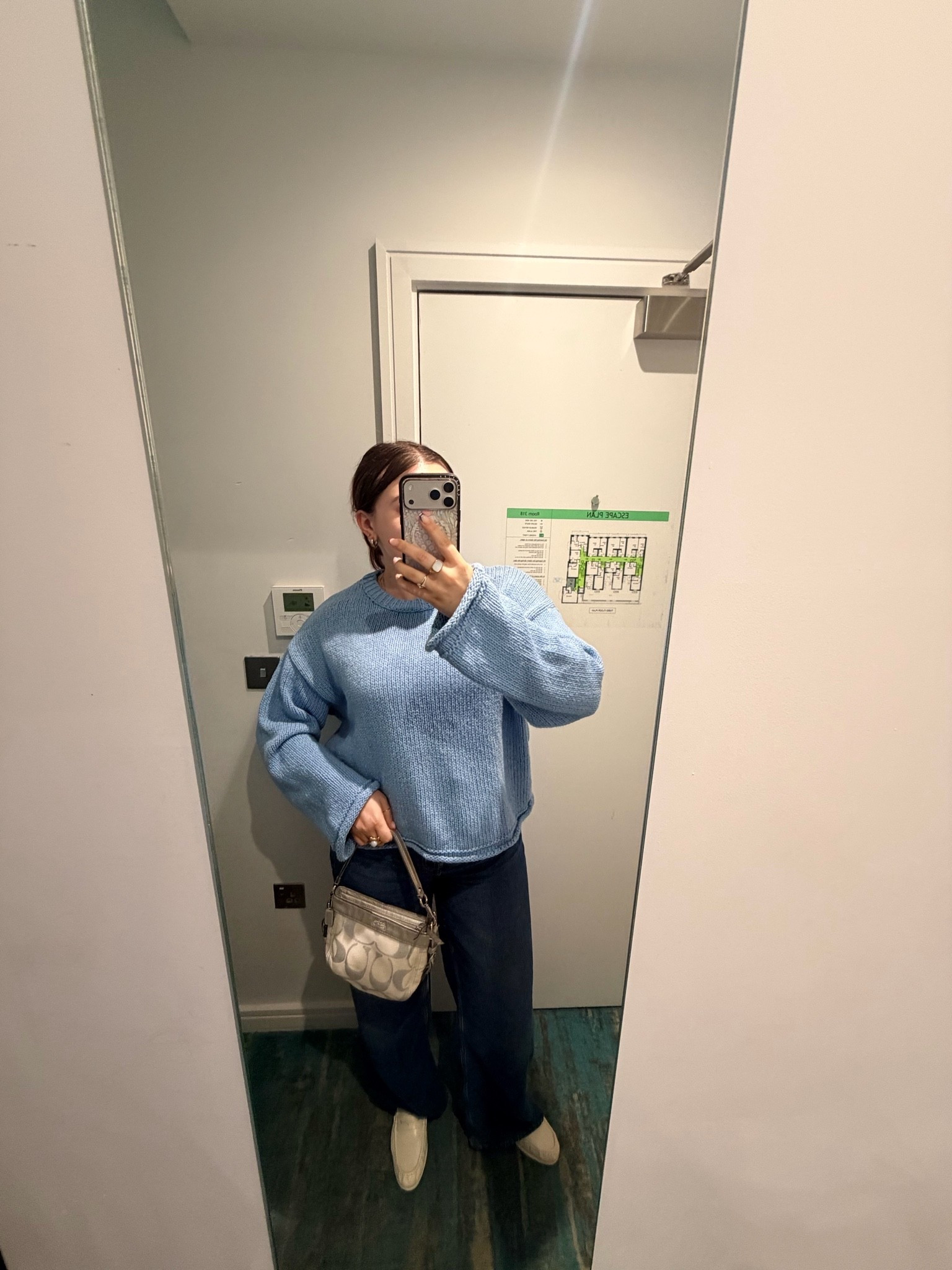 What I wore to dinner in London! Got some great Italian food and felt so comfy 🩵

#LTKootd #LTKMidsize #LTKTravel