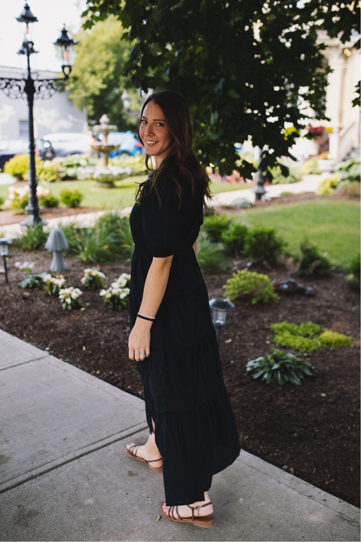 I love this black Tiered Maxi Shirtdress from GAP! It’s perfect for layering with a denim jacket or cardigan for warmth, or I pair it with tights and boots for a more polished look.

Wearing size XS


#LTKFindsUnder100 #LTKStyleTip #LTKWorkwear