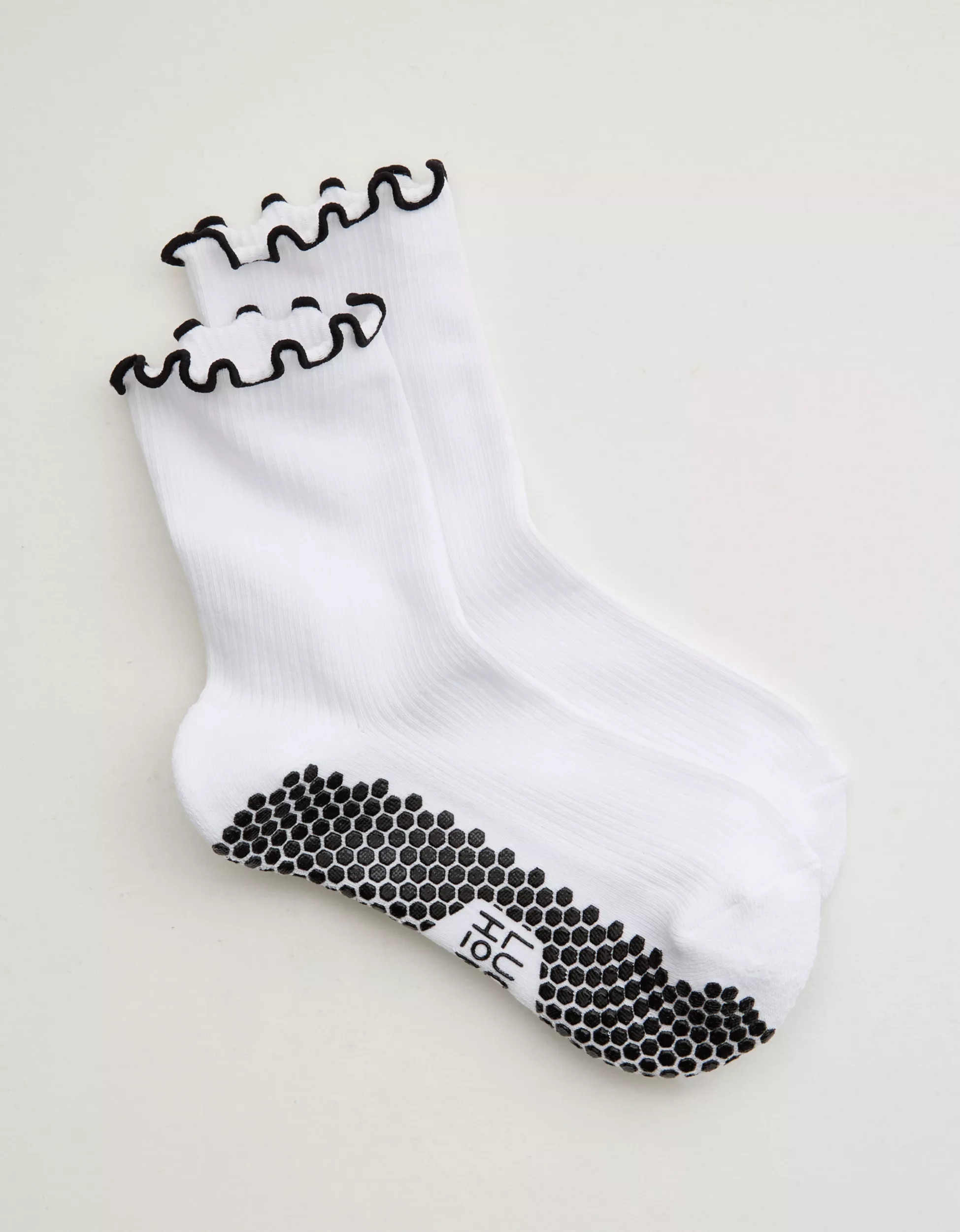 LUCKY HONEY Juliet Ruffle Grip Socks | Aerie