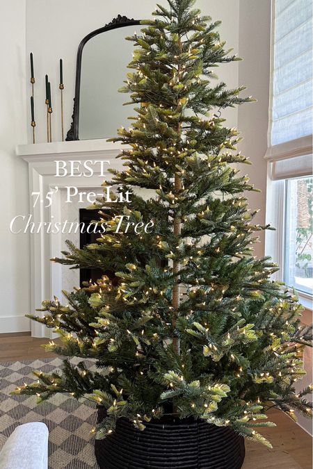 Best 7.5’ natural prelit Christmas tree under $225!! 

#LTKHolidaySale #LTKSeasonal #LTKHoliday