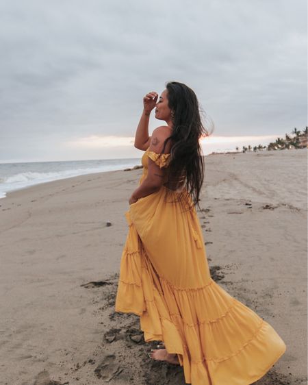 This beautiful yellow dress is from a local boutique, and it’s the best Free People tropical maxi dress dupe 💛



#LTKwedding #LTKunder100 #LTKtravel