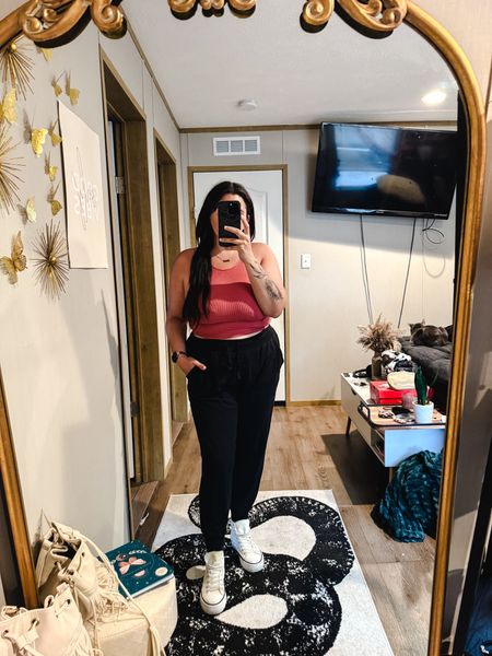 Casual vibes always when you’re working from home! 

Joggers
Sweat joggers
Bralette 
FP look for less
FP style
Sneakers
Women’s shoes
Casual outfit 

#LTKmidsize #LTKstyletip #LTKfindsunder100