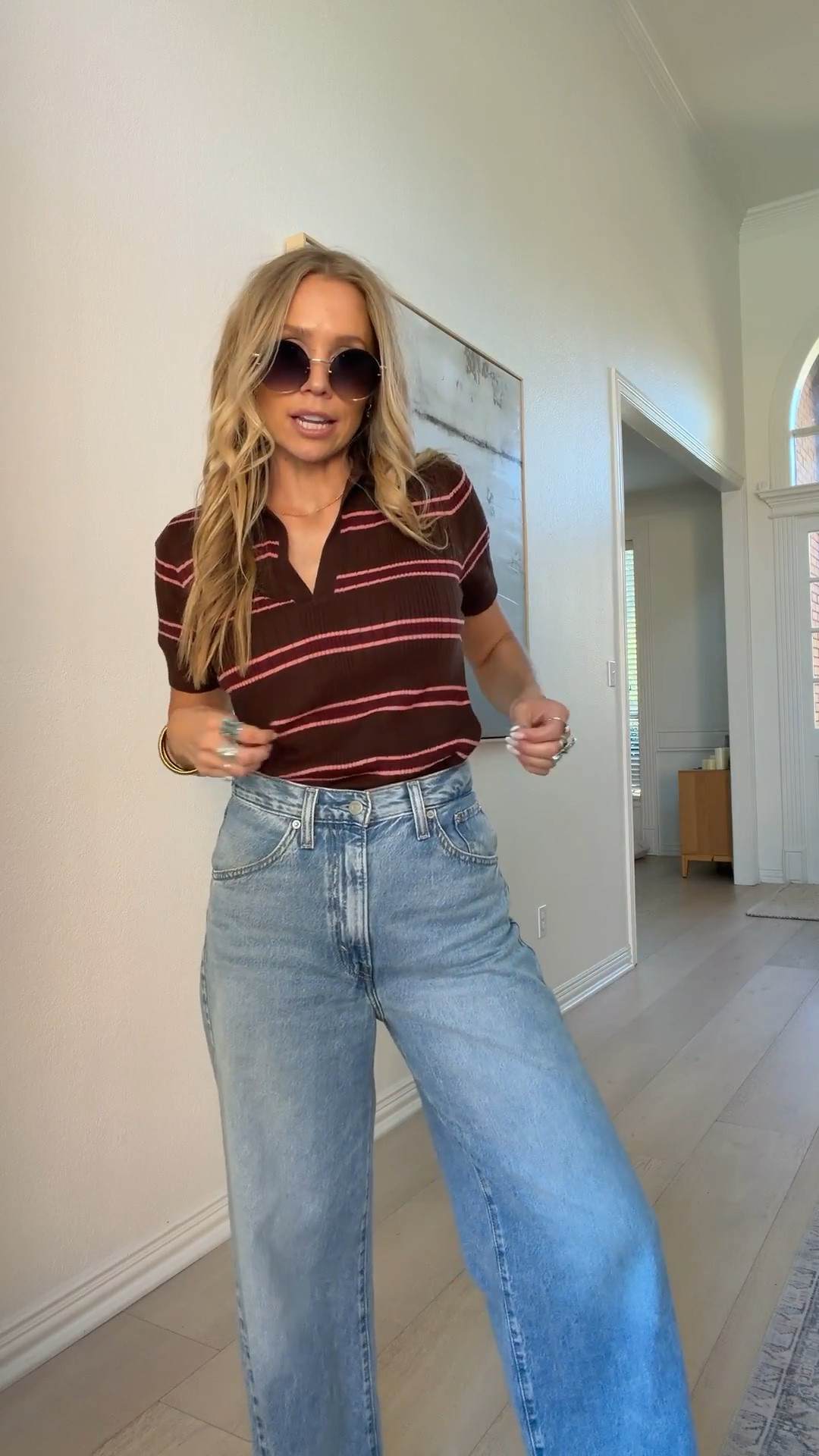 🤍I am digging the 70’s vibes this top is giving! Such a good statement top!✨
