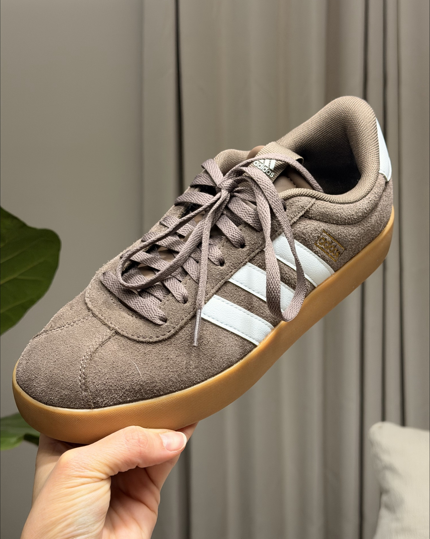 Obsessed with my new adidas Samba in mocca 🤍🐻🥐 

#LTKmomlife #LTKgrwm #LTKFindsUnder100