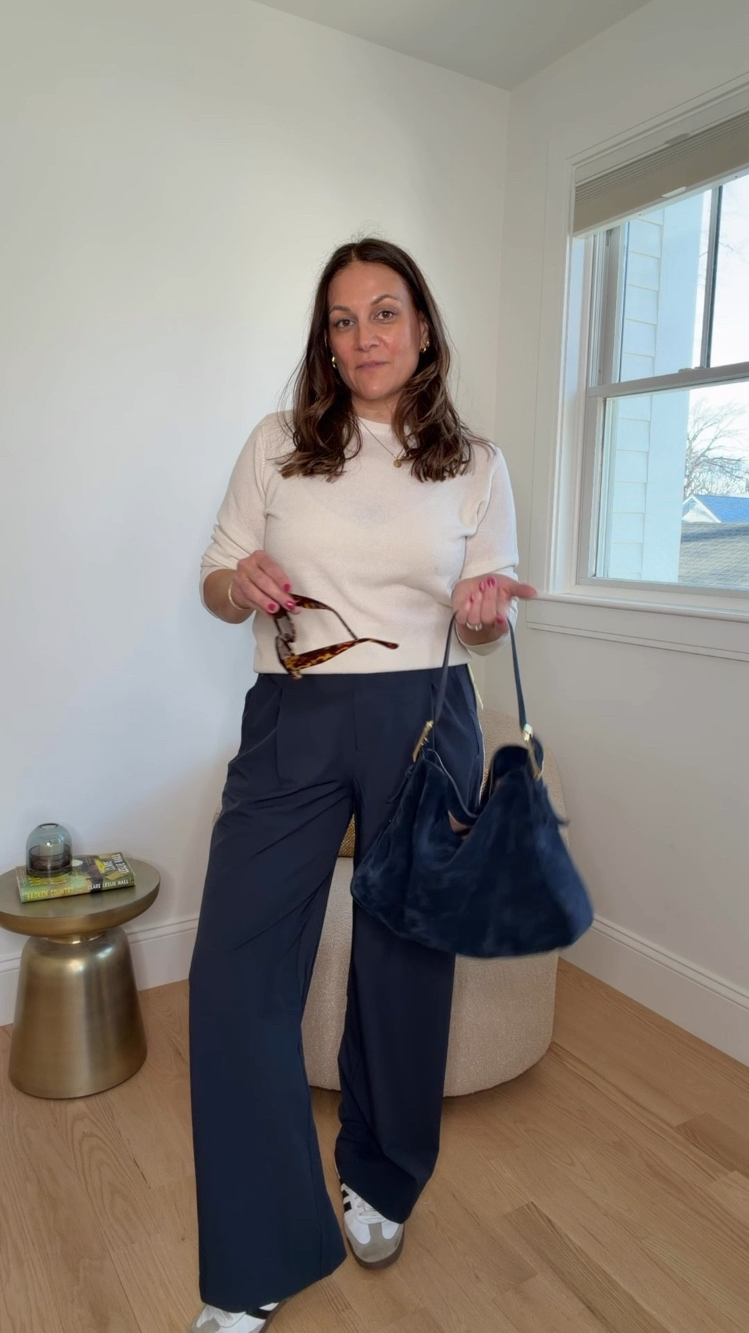Fun track pant trouser.  It’s a great spring pant.  

#LTKMidsize #LTKgrwm #LTKOver40