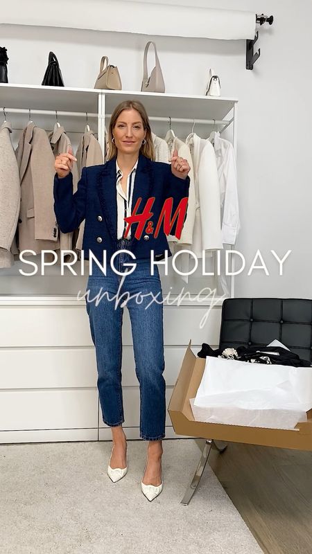 A few new holiday items from H&M for your spring break 💙 Read the size guide/size reviews to pick the right size.

Leave a 🖤 to favorite this post and come back later to shop 

#holiday outfit #holiday dress #jeans #momjeans #short blazer #striped shirt #beach outfit #vacation #spring outfit #summer look

#LTKeurope #LTKstyletip #LTKSeasonal