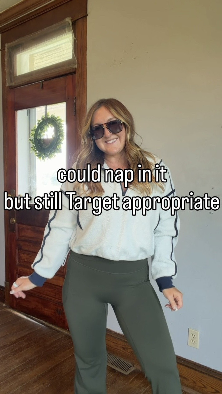 Basically my entire wardrobe requirement at this point 😂 Comfy enough to nap in, cute enough to leave the house in.