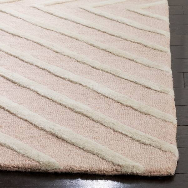 Safavieh Handmade Kids Palina Wool Rug - 2'6" x 8' Runner - Pink/Ivory | Bed Bath & Beyond