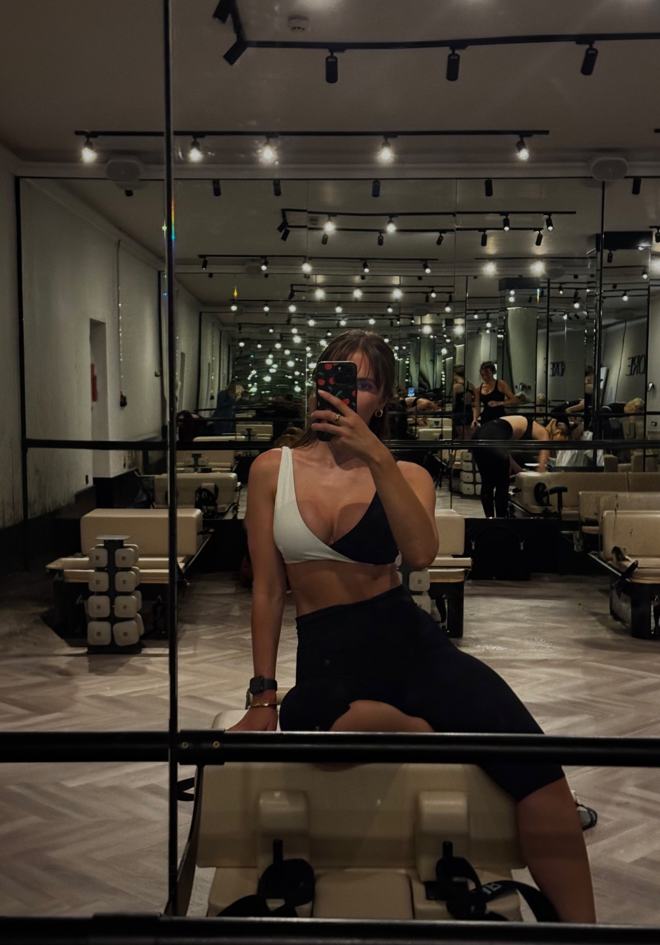 Pilates workout outfit 

mondayswimwear, Pilates outfit, activewear, capri leggings, capri, leggings 