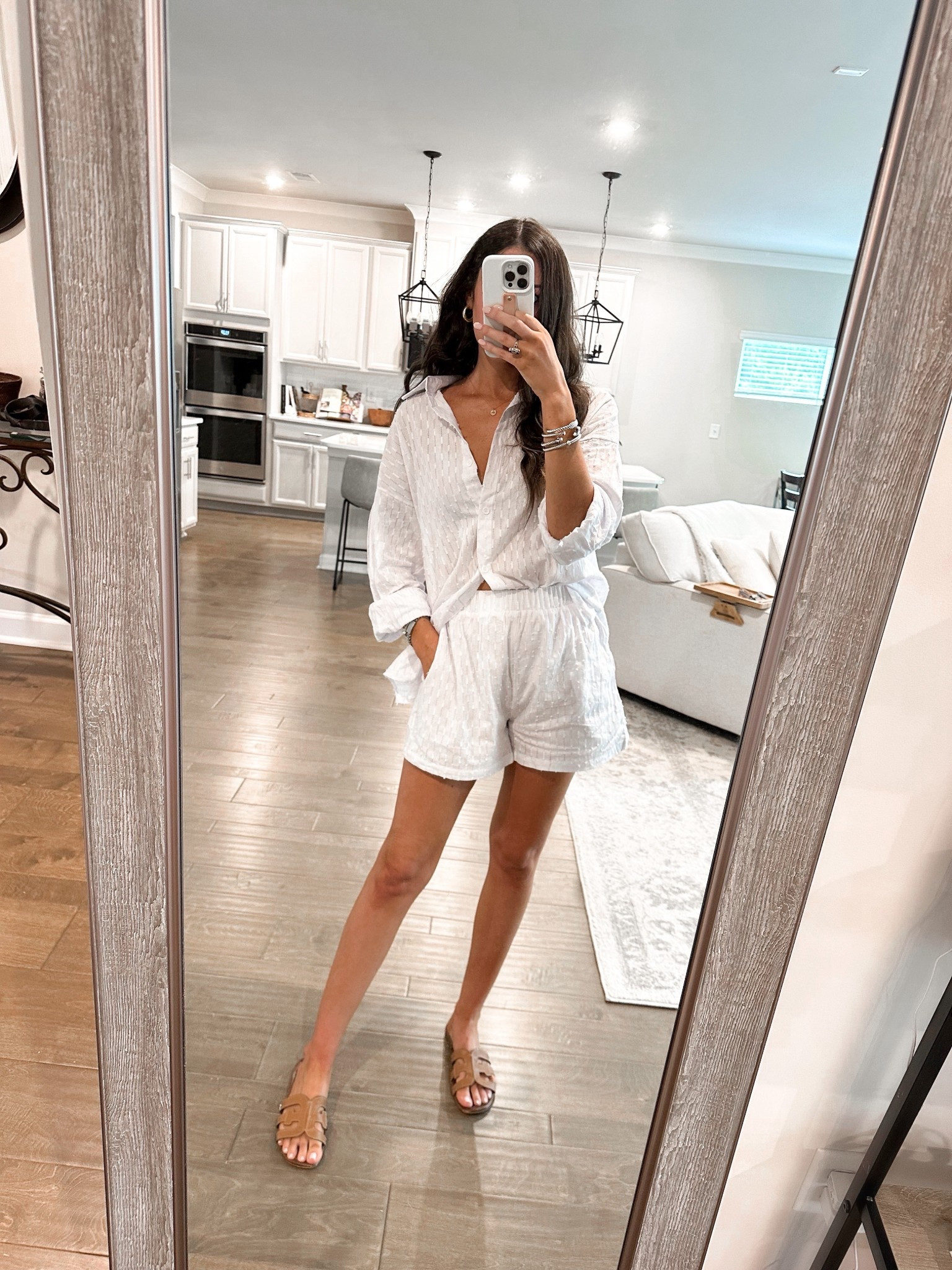 Love this linen lounge set! Wearing size medium 

