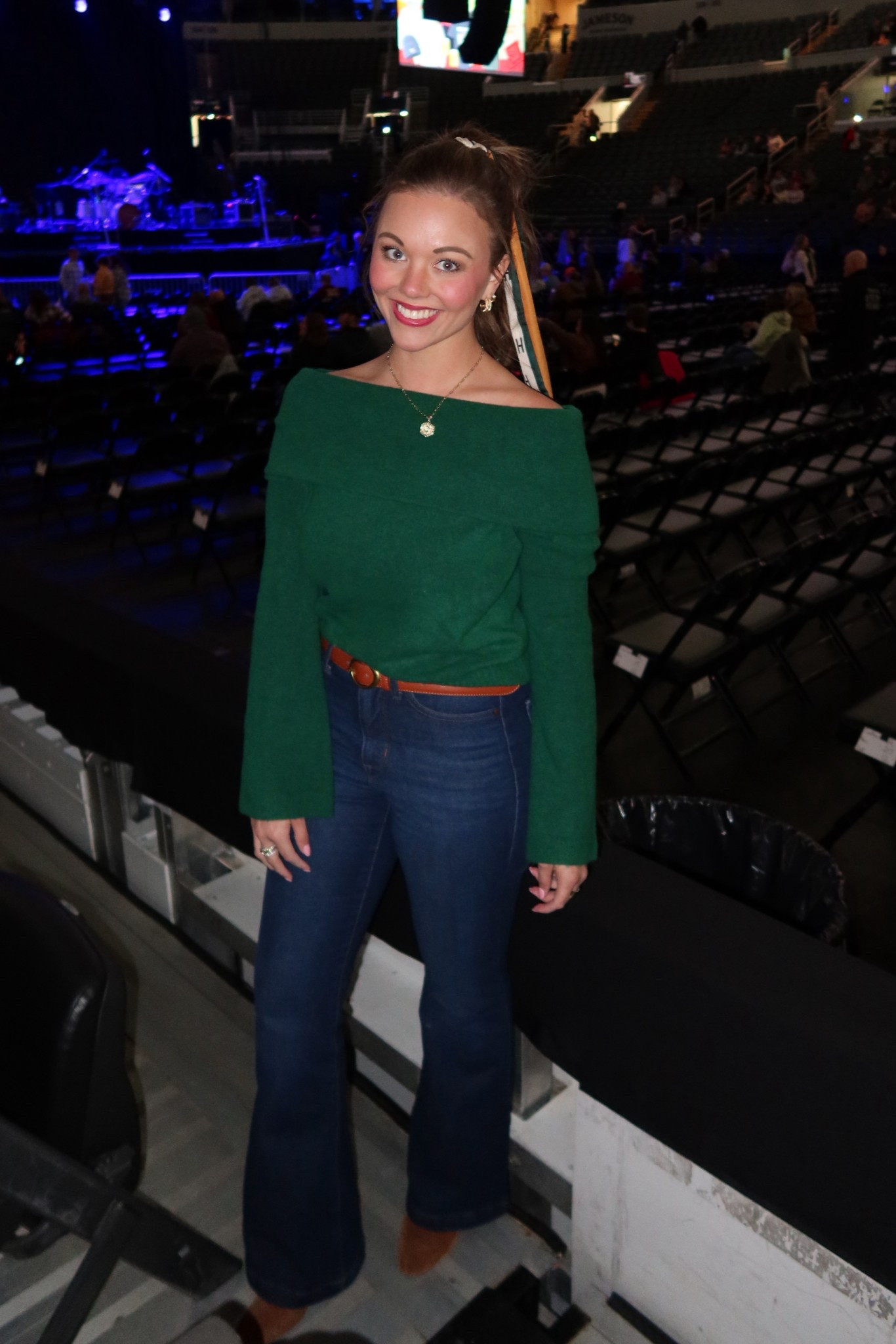 Probably one of my favorite outfits lately
I’m 5’3, size 4-6, 135 lbs

Top - small
Jeans - size 4

#LTKValentine #LTKootd #LTKSeasonal