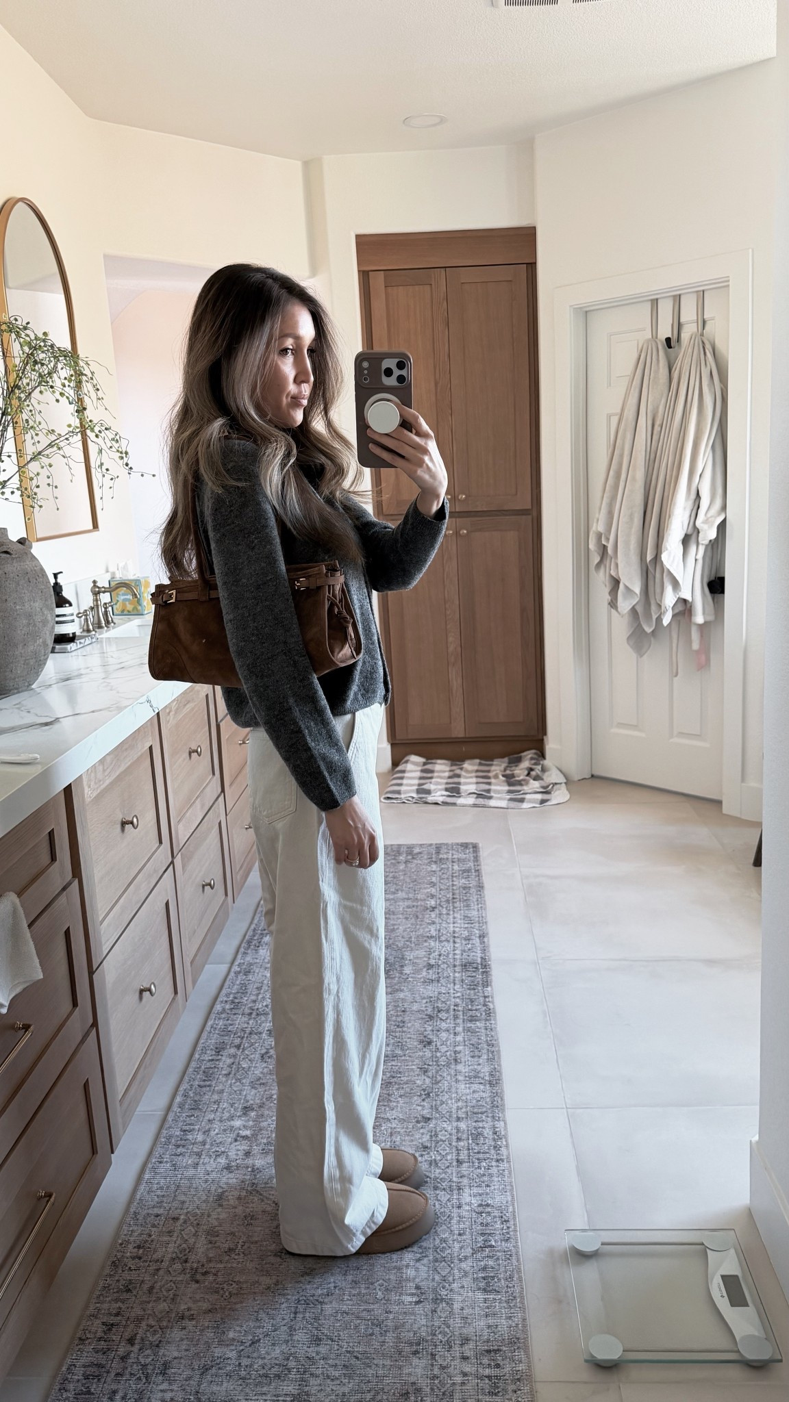 Casual outfit inspo 

#LTKdayinmylife #LTKootd #LTKmomlife
