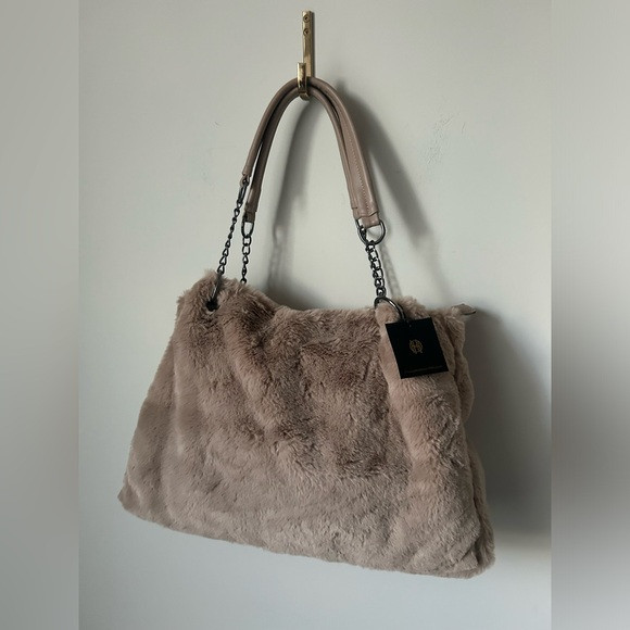 House of Harlow Viral Tan Faux Fur Tote Bag | Poshmark