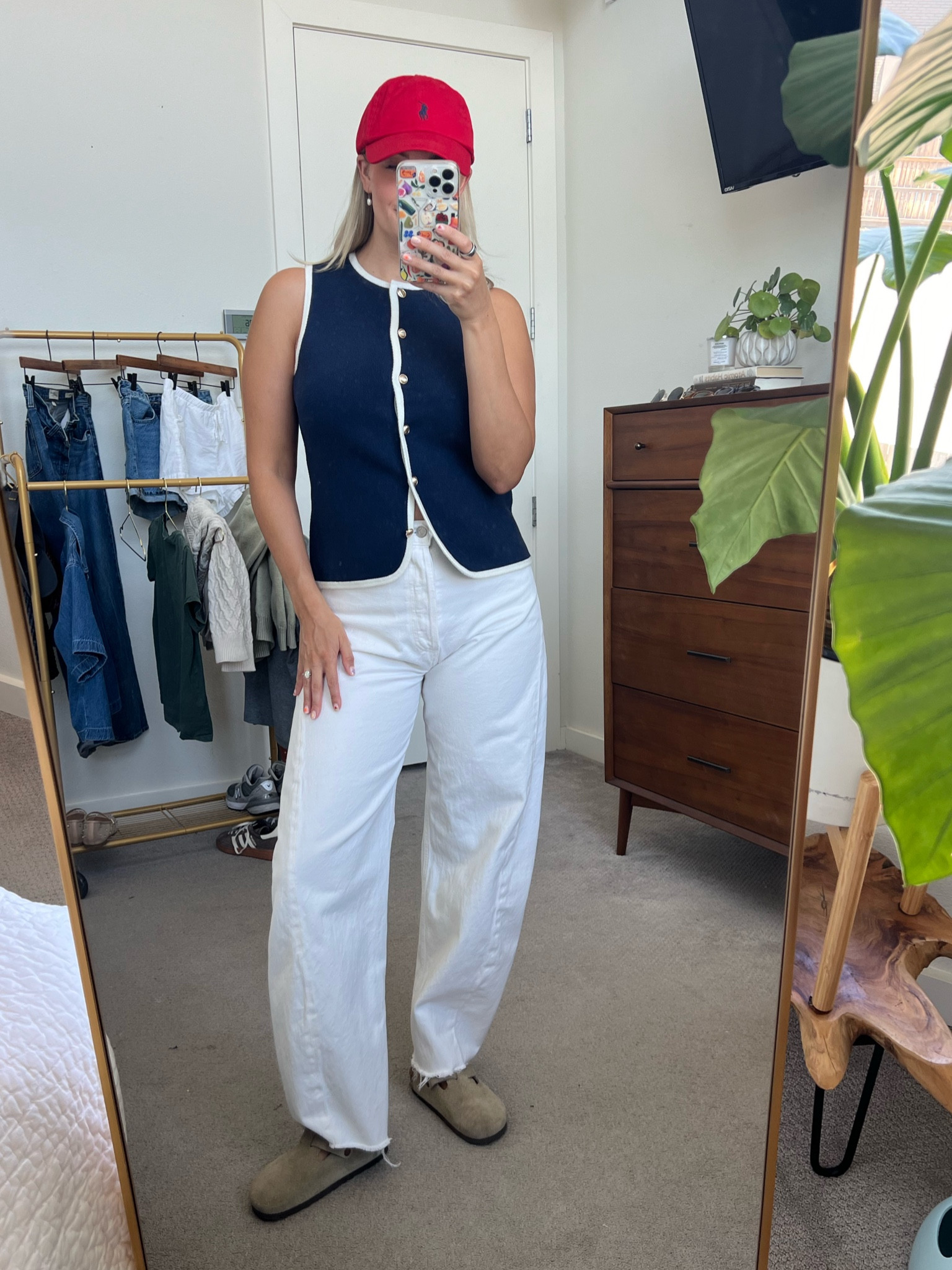 Barrel Jeans end of summer outfit

#LTKFindsUnder100 #LTKSeasonal #LTKShoeCrush