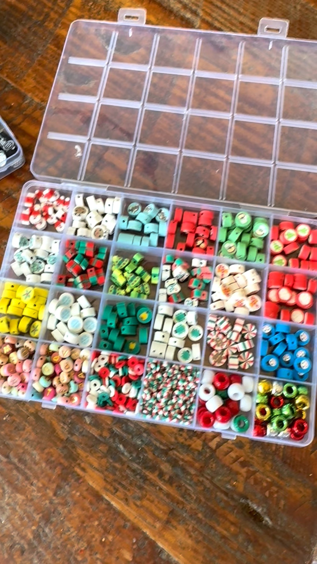 Beaded bracelet kits. 

For boys and girls! Christmas craft/Sports team craft! 

#LTKHoliday #LTKGiftGuide #LTKKids