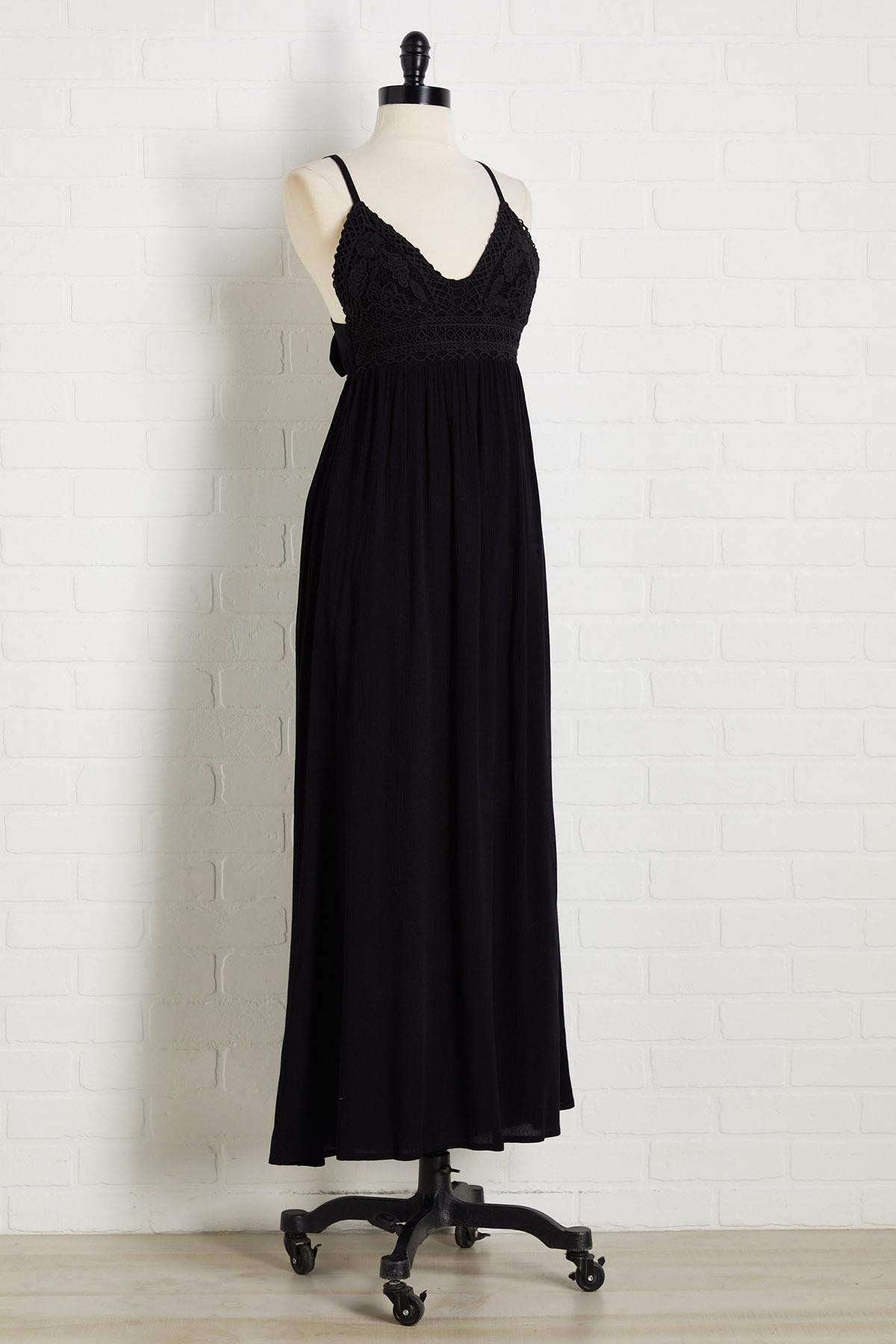 carefree crochet maxi | Versona