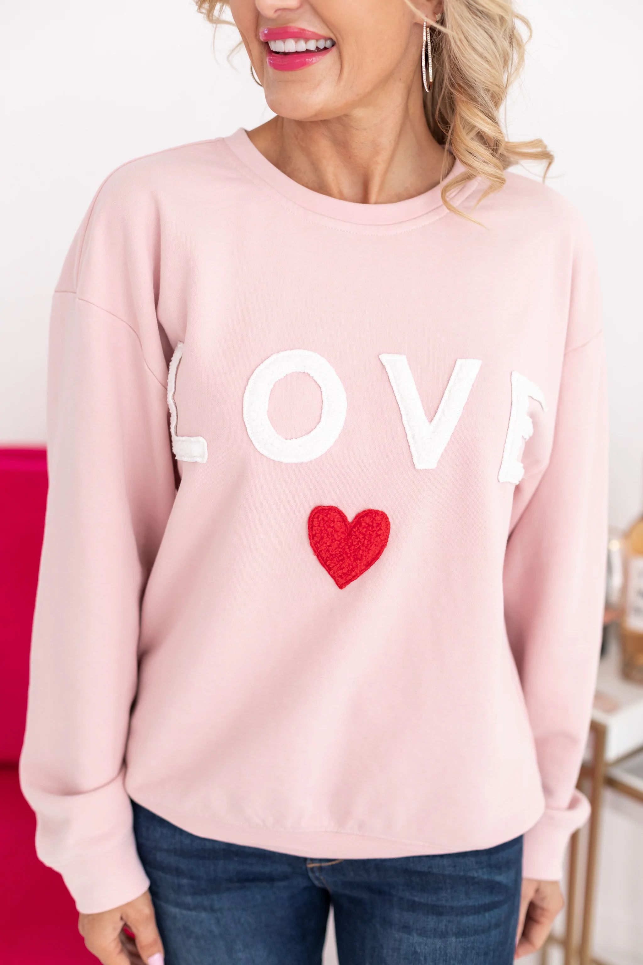 Val "LOVE" Sweatshirt | Avara