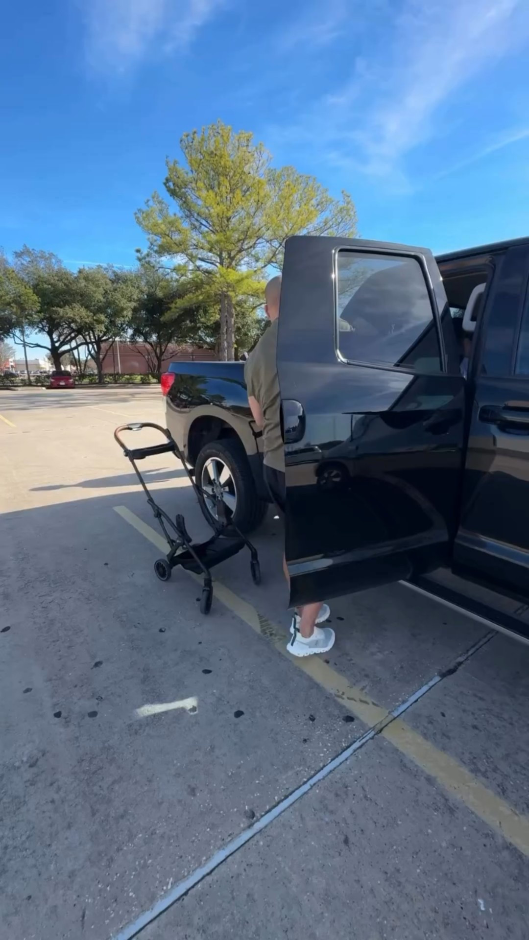 A little chaos, a lot of groceries 🛒 hitting the club has taken on a whole new meaning these days 😂

This is our little Sunday routine — chaos, meal planning on the fly, “do we really need this?”, and pretending not to see the total at checkout.

Nothing humbles you faster than a grocery run these days for a family of 5 😩

Saving this for when future me wonders why the snacks are still gone by Tuesday 🙃

Anyone else make Sam’s Club their unofficial weekend activity?

#relateablemom #sundayreset #familyroutine #relateablecontent family of 5, Sam’s Club healthy finds, Sam’s Club run, grocery shopping, relateable family vlog

#LTKvlog #LTKdayinmylife #LTKmomlife