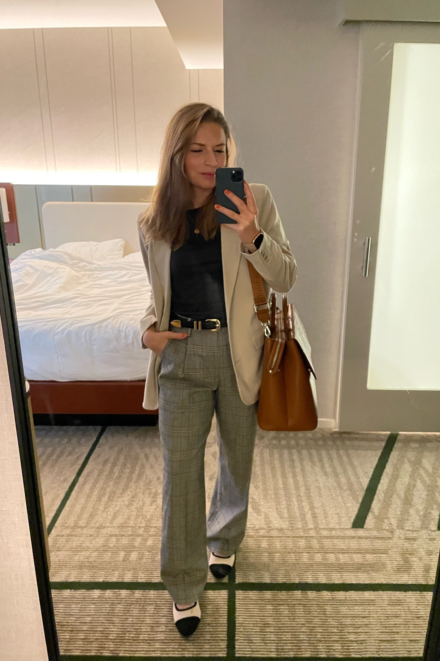 Day one of the Content Marketing Workday conference in San Diego! These walking heels are SO comfortable. Not worried about walking around in them all day. Pants are fab but recommend sizing down two sizes. I also own this polished t shirt in three colors 🫣

Business casual, corporate core, conference attire, trousers, plaid trousers, gold necklace, j. Crew, cap toe shoes, wear to work, belt, capsule wardrobe 

#LTKWorkwear #LTKShoeCrush #LTKxMadewell