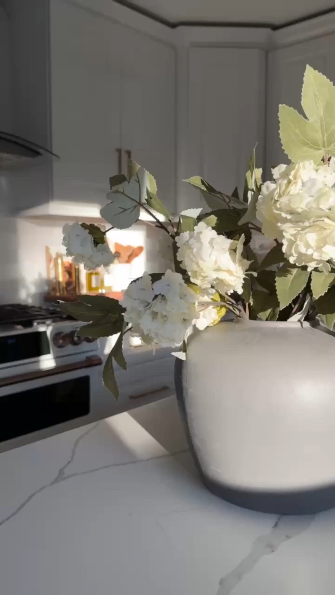 My favorite faux snowball stems! I love how realistic these look. Truthfully, I keep them out most of the year because they’re a favorite of mine to look at. 

#LTKSaleAlert #LTKHome