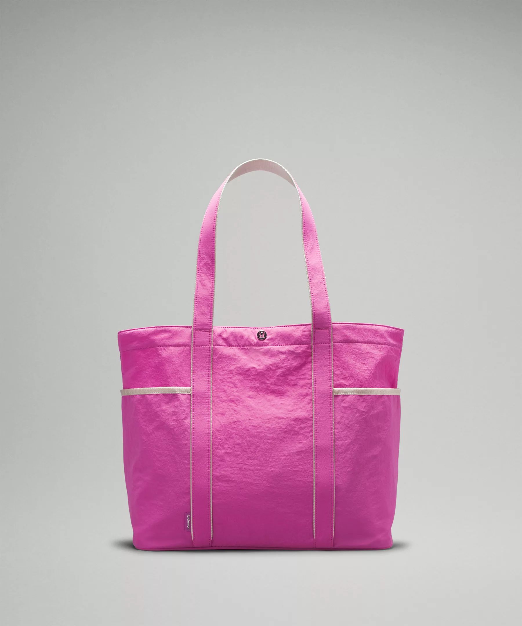 Daily Multi-Pocket Tote Bag 20L | Unisex Bags,Purses,Wallets | lululemon | Lululemon (US)