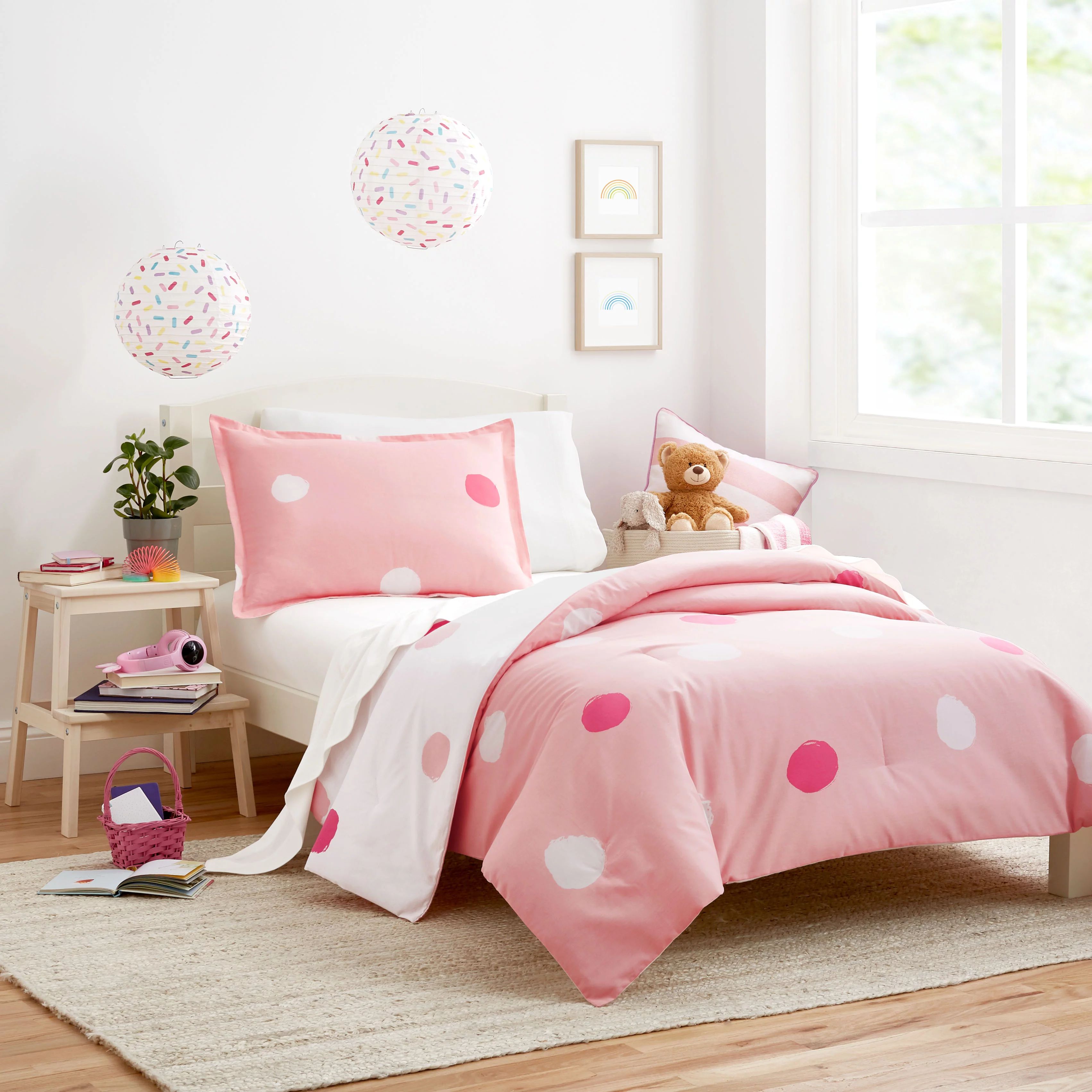 Gap Home Kids Oversized Dot Reversible Organic Cotton Blend Comforter Set, Twin, Pink, 2-Pieces -... | Walmart (US)