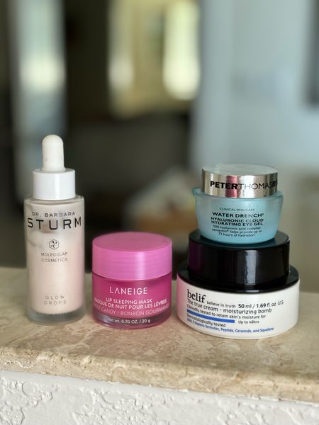 I use these daily! 

Skincare
Glow drops
Lip mask
Moisturizer 


#LTKbeauty #LTKsalealert #LTKxSephora