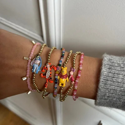 Black Friday 
Black Friday | BaubleBar