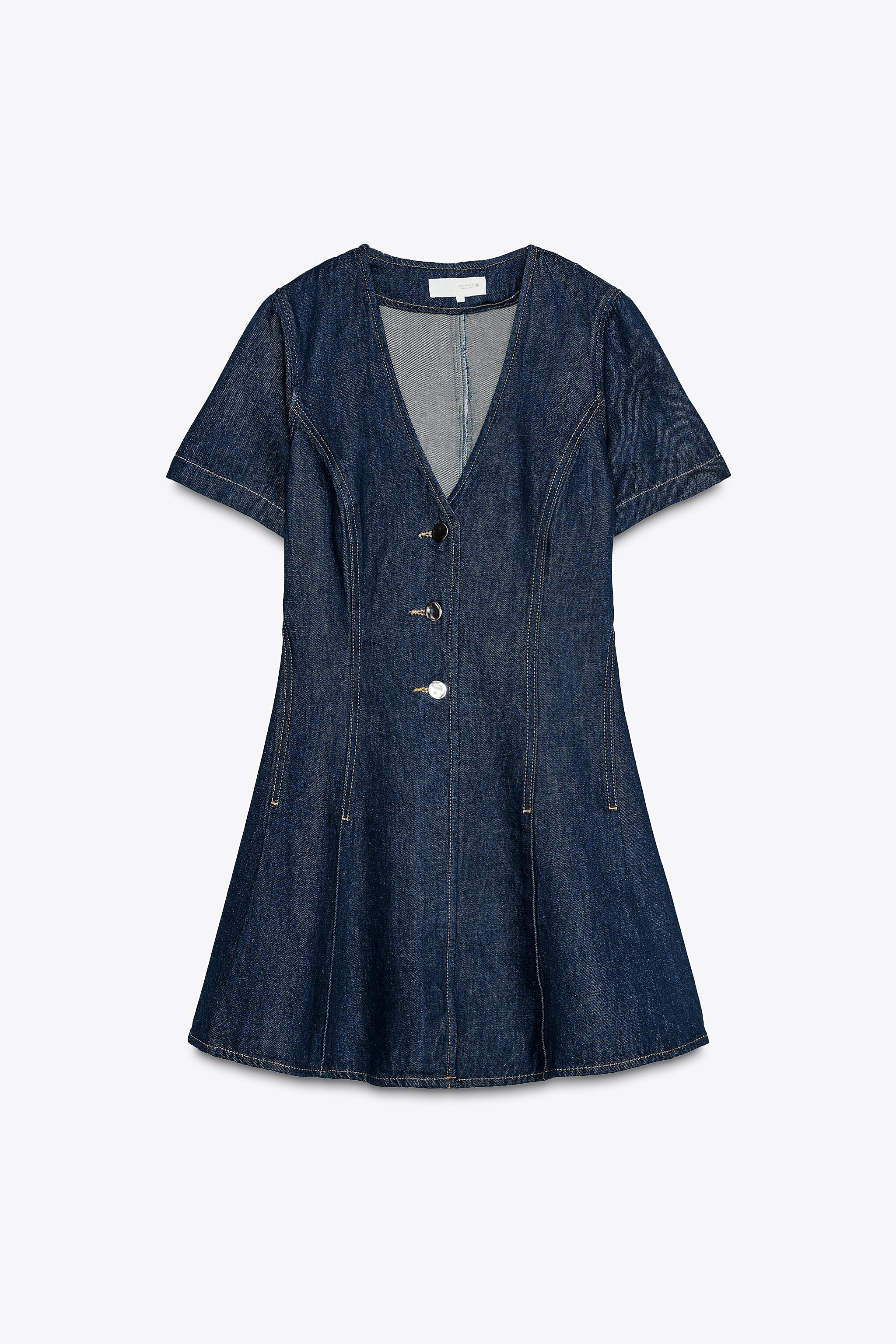 V-neck, short sleeve dress. Flared hem. Front button fastening. | Zara UK