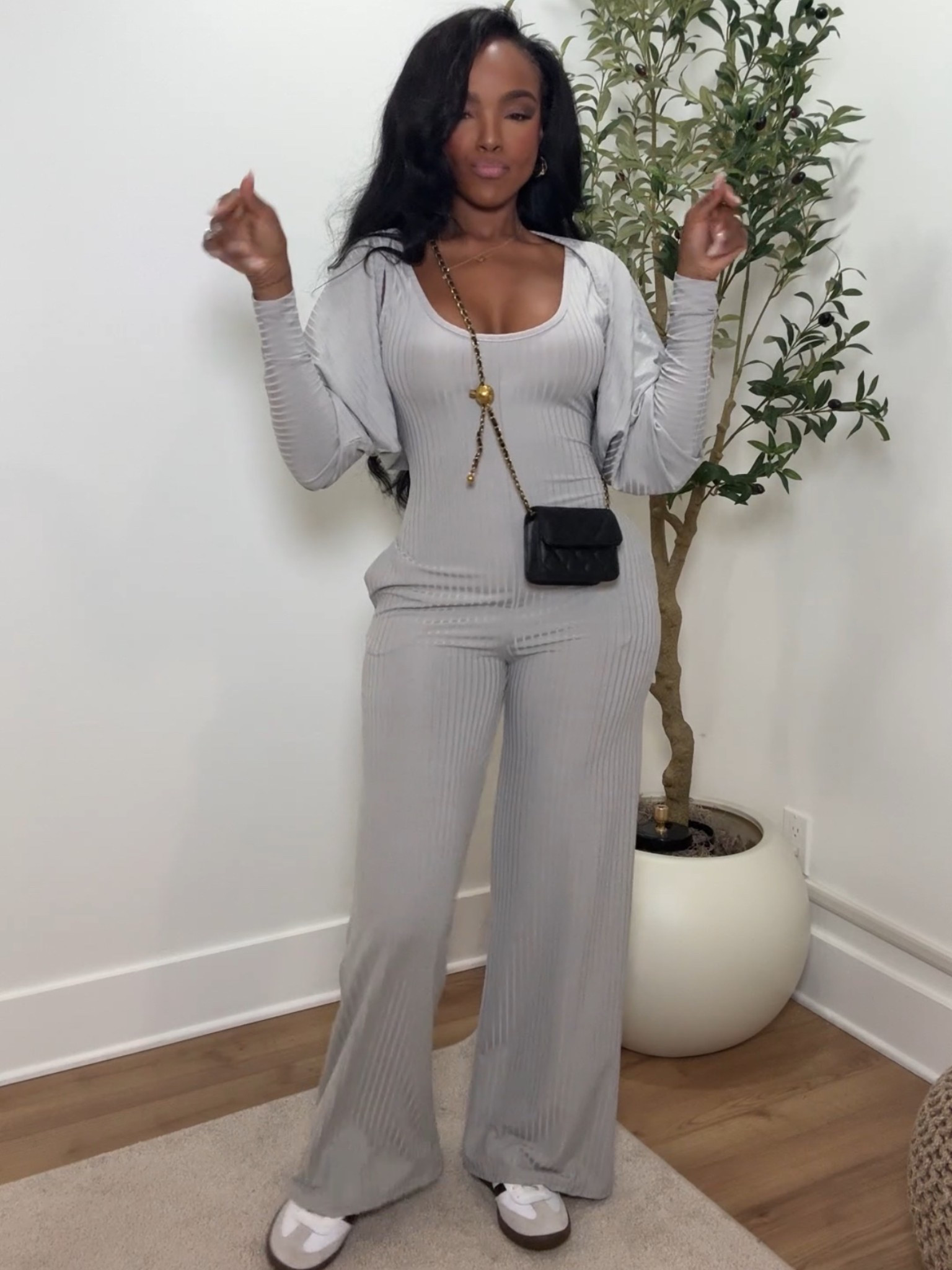 A cool MOM/casual outfit for daytime, travel & running errands just something super simple for fall. And honestly ball outfits that are simple and easy or what we need. I love how this is a jumpsuit where you can take off the shrug. If you want to. It comes in a bunch of different colors. I’m wearing the size small and the best part is that his pockets

Size small I’m 5’4 | 140lbs | 36D -27 -40  IG & YT: kirasfashionfinds TT: kiraabboud

#Outfitinspiration #fashionstyle #outfit #outfitideas #autumn #fallfashion #simpleoutfit #fall #momoutfit #casualoutfit #streetwear 

#LTKTravel #LTKFindsUnder50 #LTKU