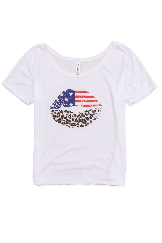 Leopard Lips White Graphic Slouchy Tee | Pink Lily