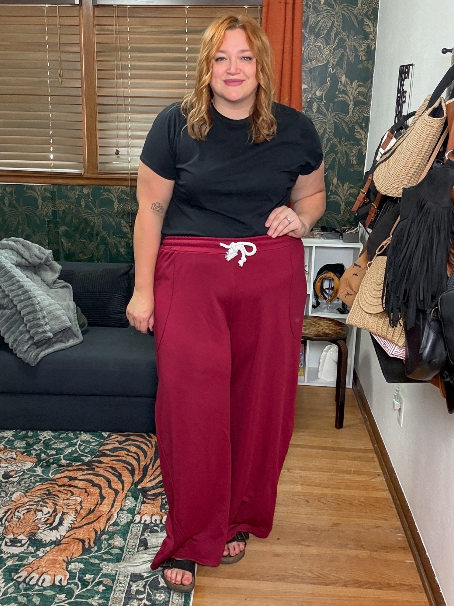 Sweatpants for tall girls 
I’m 5’10

#LTKMidsize #LTKPlusSize #LTKTall