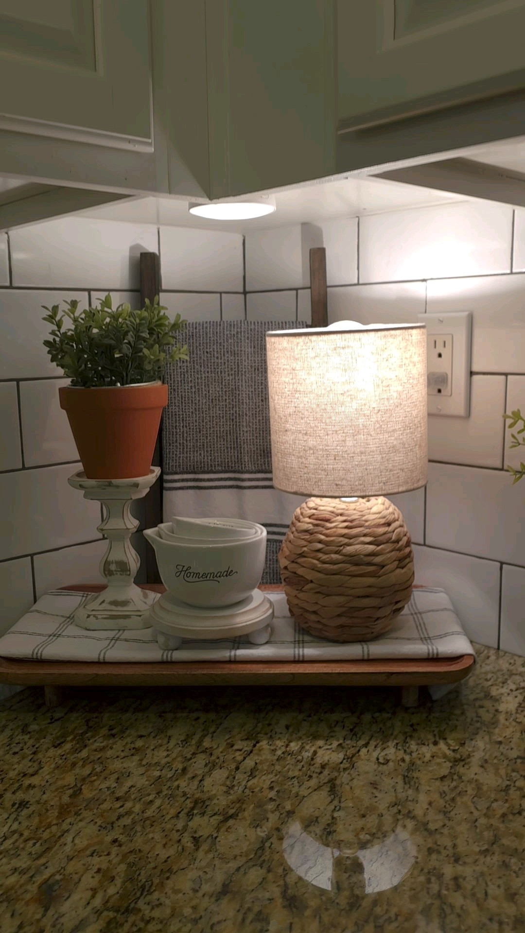 kitchen/ kitchen lighting /kitchen lamp /mini lamp /kitchen counter decor /cozy cottage /cottage /farmhouse /terracotta pots /home finds /kitchen must haves

#LTKHome #LTKFindsUnder50 #LTKSeasonal