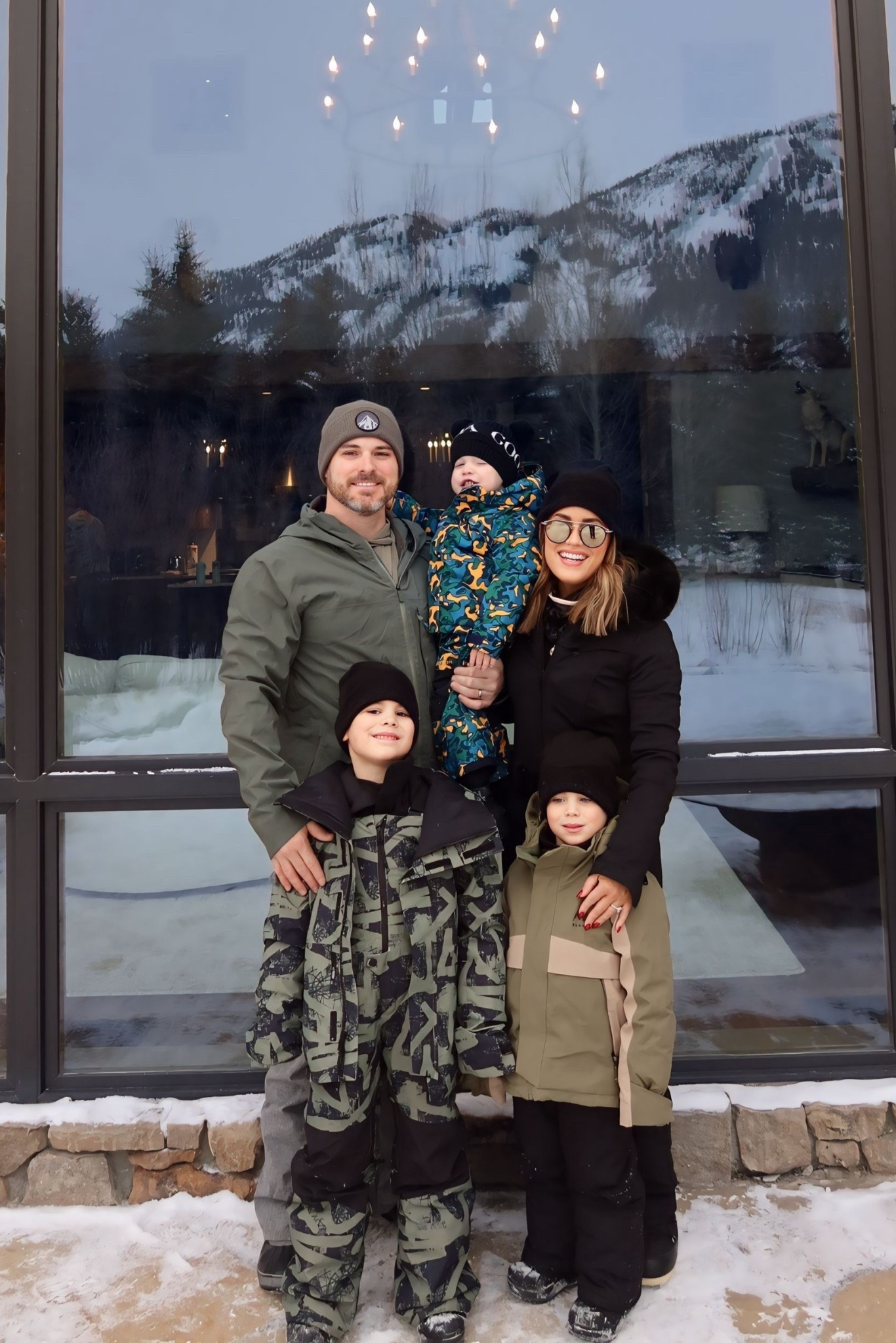 Wearing a 4 in this ski suit- I got this 3-4 years ago and it’s incredible if you ski or are headed on a cold weather trip and have outdoor activities. It’s so warm, very flattering, & cute- definitely a splurge, but I’ve worn it A LOT! oh, & it’s waterproof! 