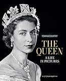 Town & Country: The Queen: A Life in Pictures: Murphy, Victoria, Town & Country, Volandes, Stelle... | Amazon (US)