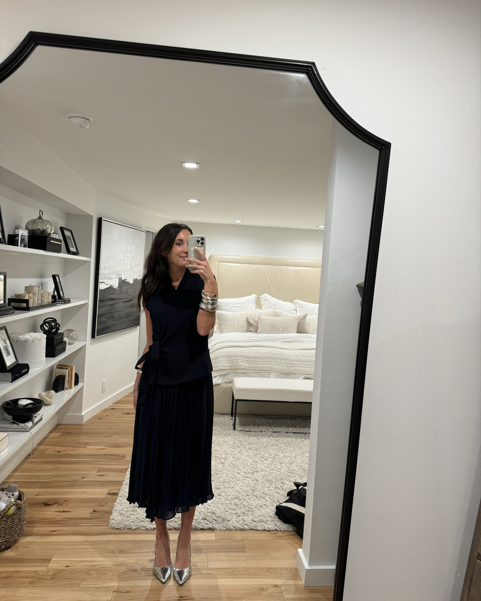 This dress with silver accents is EVERYTHINGG

Use code Natalie-15 for 15% off when they buy directly from astrthelabel.com