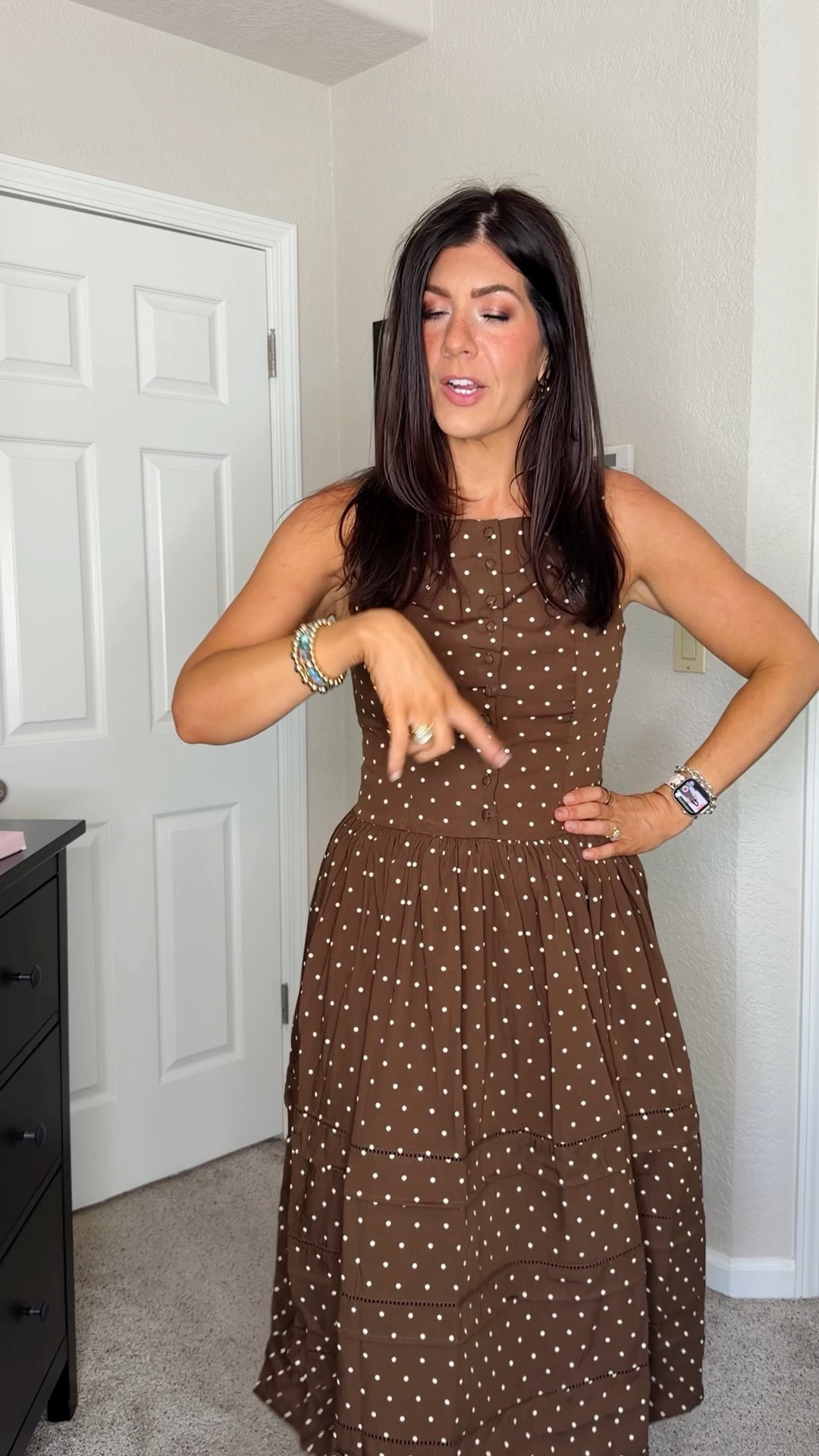 In a medium

@macys contemporary sale closet must haves! 25% off on everything! 7/15 -7/19 *exclusions apply 
#macyspartner

#LTKSaleAlert #LTKMidsize #LTKSeasonal