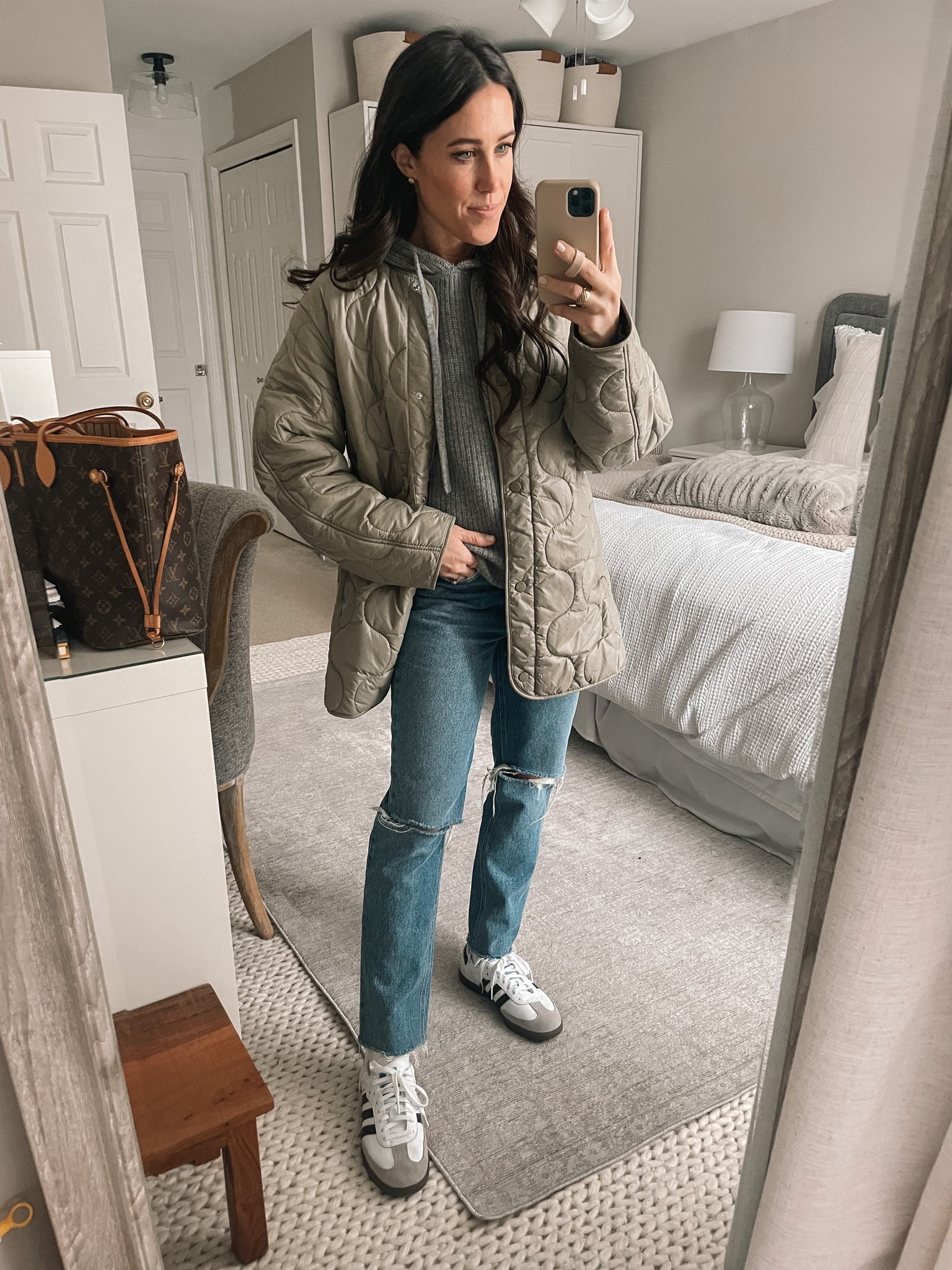 3.11.23
Quince cashmere hoodie, mango Liner jacket, samba sneakers

#LTKSeasonal #LTKFind #LTKstyletip