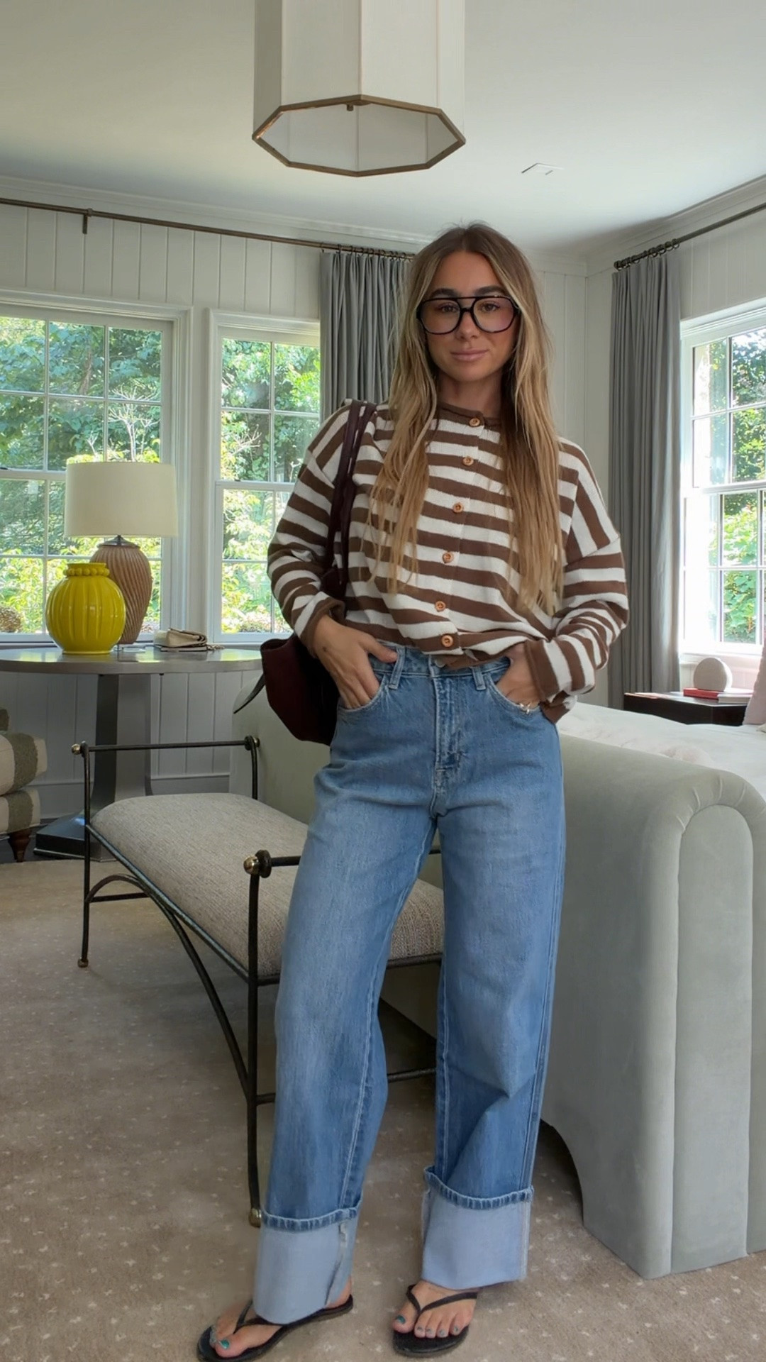 @vici Fall is here!!! I can’t believe it. Comment FALL and I’ll send you all the links. Use code JULIASAVE40 for 40% OFF sitewide

Jeans are true to size! In a 25
All sweaters are XS, jackets size S, lace pants XS
