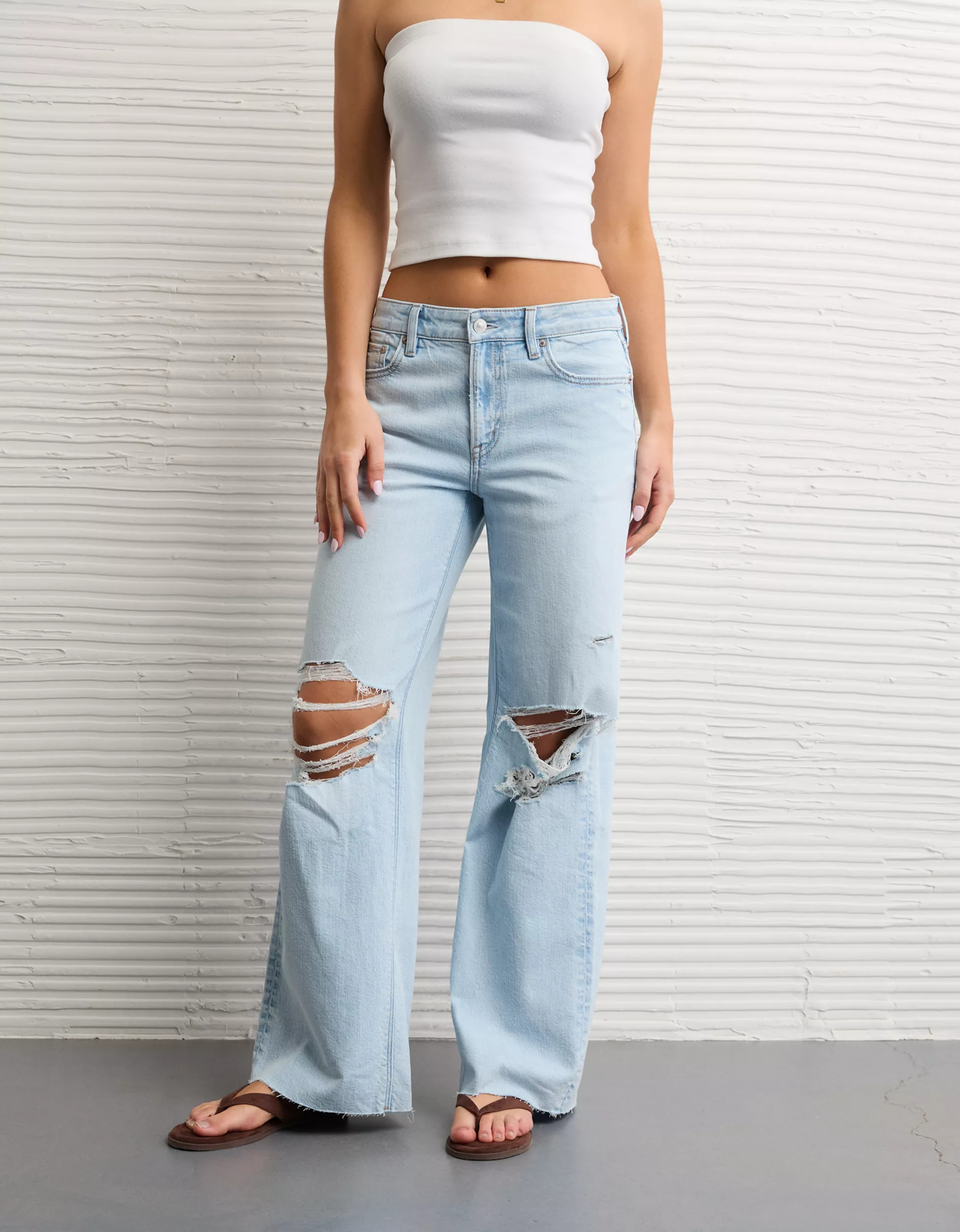 AE Dreamy Drape Stretch Super High-Waisted Baggy Wide-Leg Jean | American Eagle Outfitters (US & CA)