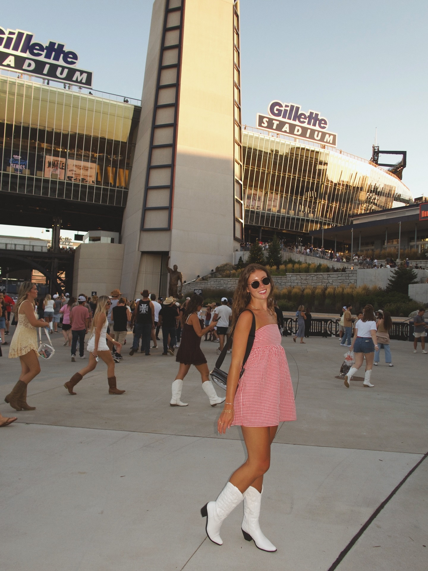 Country concert ootd #concertootd #concert 

#LTKFindsUnder50 #LTKStyleTip #LTKSeasonal