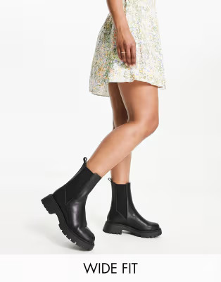ASOS DESIGN Wide Fit Alfie chunky Chelsea boots in black | ASOS (Global)