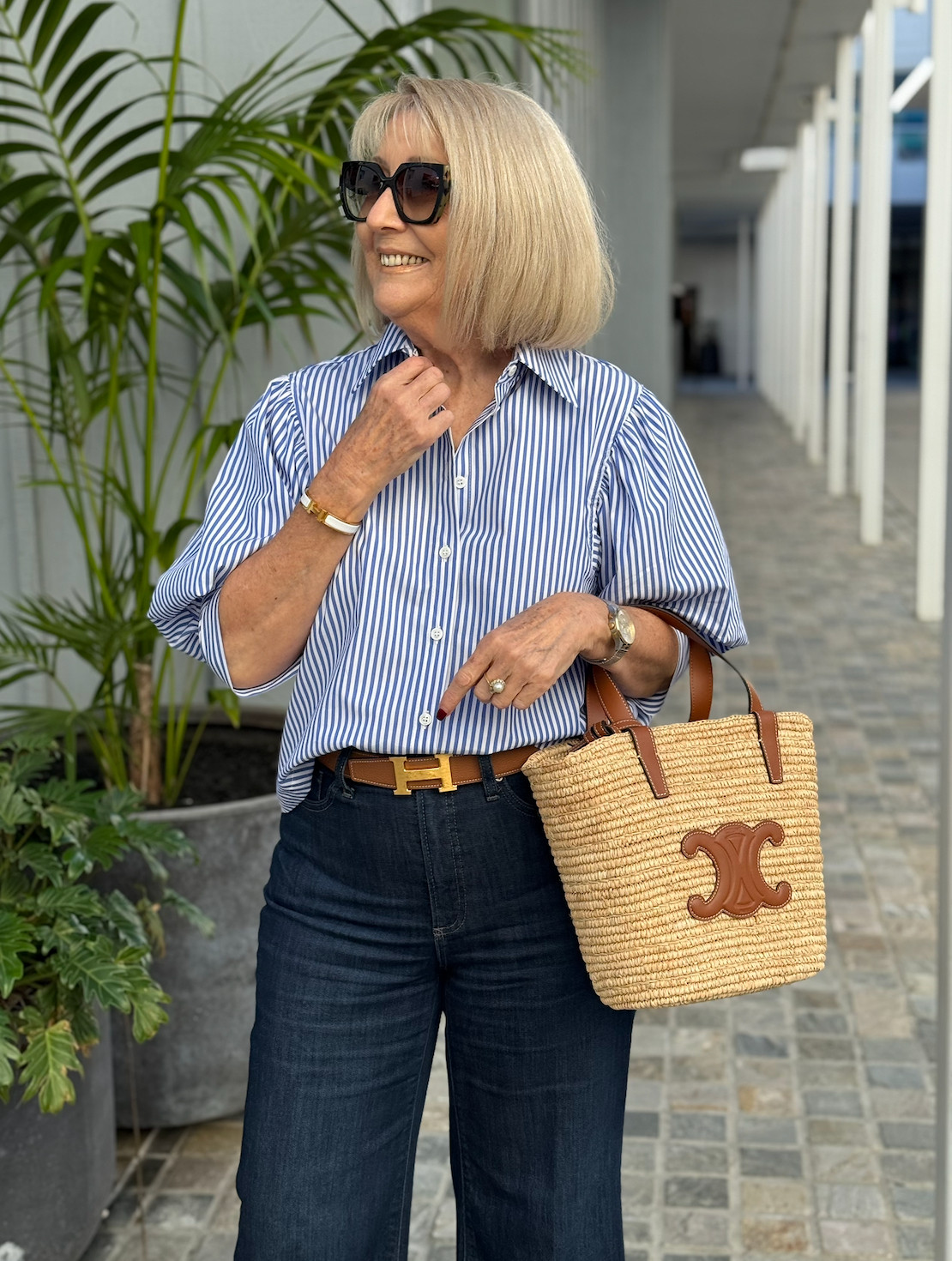 CLASSIC STRIPE SHIRTS! 💙🤍

One of the most VERSATILE pieces in my wardrobe and always a FAVOURITE!

🔗 SHOP: LINKS in BIO and STORIES or Message SHOP! 🛍

#ThisWithThis #AgelessStyle #OOTD #StyleInspiration #StyleOver50 #SydneyFashion #AgelessElegance #BrisbaneStyle 

 #LTKaustralia #LTKover50style #LTKstyletip