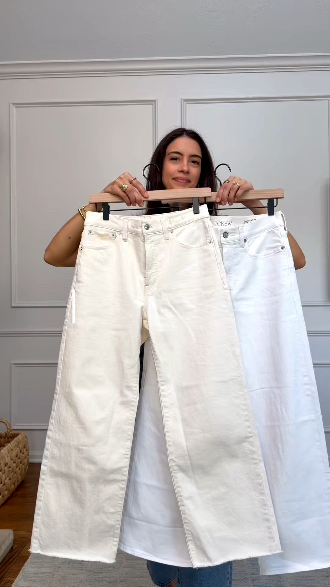 Styling white jeans for spring


#LTKootd #LTKgrwm #LTKSeasonal