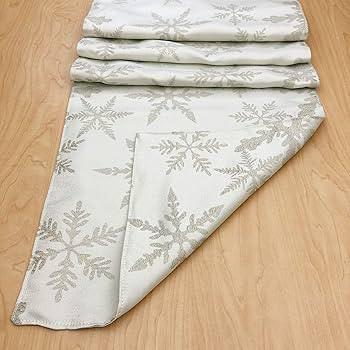 CAIT CHAPMAN HOME COLLECTION Holiday Snowflakes with Gold Metallic Thread Jacquard Woven Runner (... | Amazon (US)