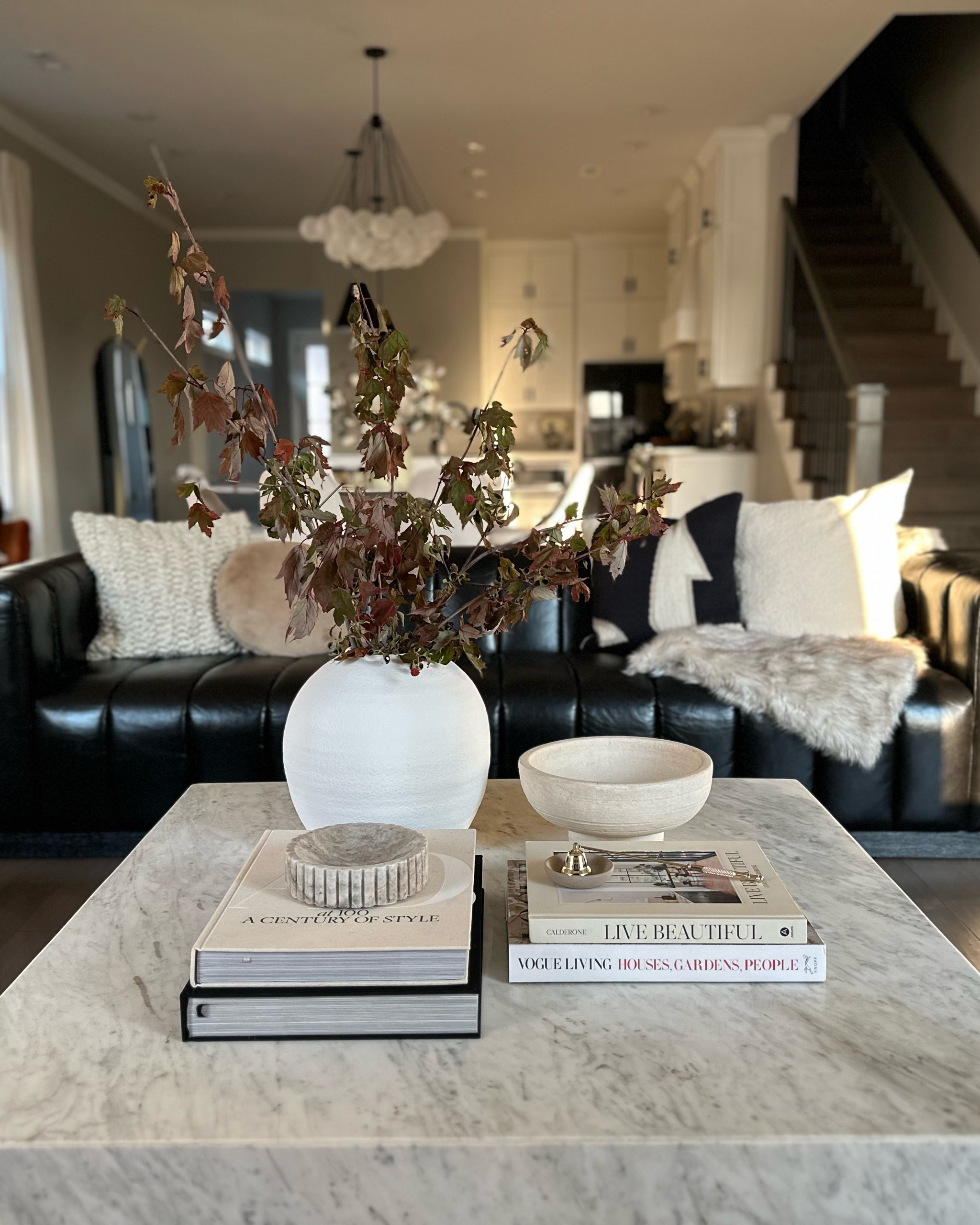 Coffee Table Styling🤎🍂

#LTKSeasonal #LTKstyletip #LTKhome