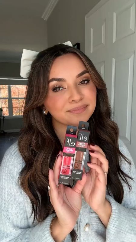 Shades Honey Talks & Pink Quartz

Giving this viral $8 lip oil a 10/10! I love the colors and it’s not super sticky plus it has a slight minty taste! Definitely buy this over the $40 lip oils out there! 

Beauty 
Makeup 
Beauty finds 
Lipgloss 
Ltk sale 

#LTKSpringSale #LTKbeauty #LTKsalealert
