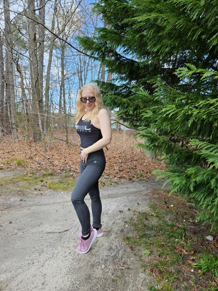 It is time to get yourself a Bronsyn top and a pair of legendary leggings from Rebel Athletic. I love how great I look and feel in these pieces.😃

#LTKfindsunder50 #LTKfitness #LTKtravel