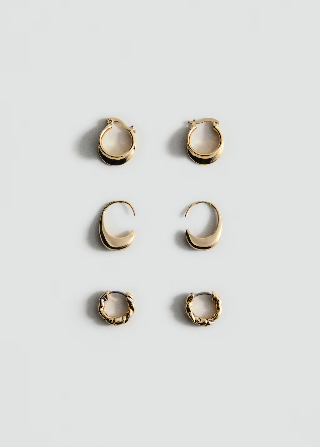 Set of 3 hoop earrings - Women | MANGO United Kingdom | MANGO (UK)